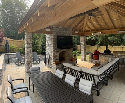 Paver Patio installed with outdoor kitchen setup